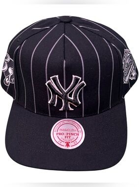 Jay-Z Reasonable Doubt x New York Yankees Black Snapback Mitchell & Ness Hat
